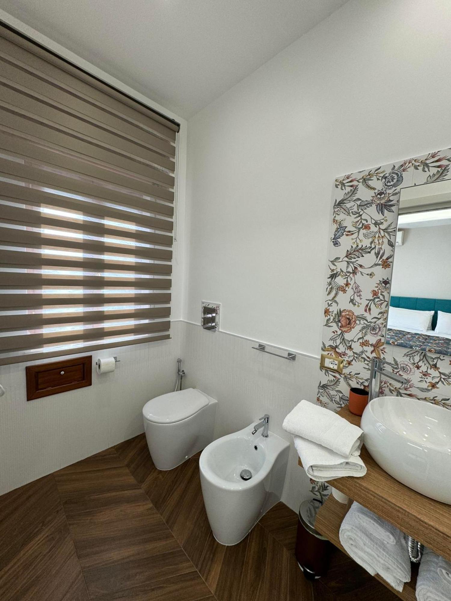 Casa Anatrella Comfort House Наполи Екстериор снимка